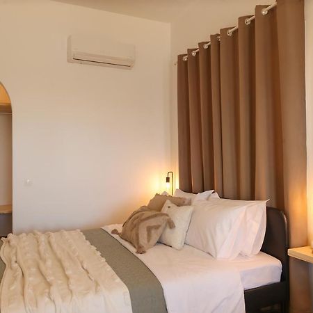 Enne Studios For Views & Tranquility Ftelia  ภายนอก รูปภาพ